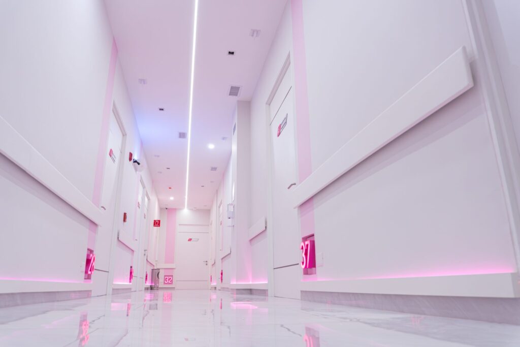 Pasillo del Hospital Materno Infantil de Alta Especialidad